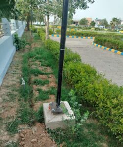 नारनौल के ढाणी किरारोड में पार्क लाइटिंग कार्य पर सवाल, अलग-अलग पाइप लगाने पर जांच की मांग