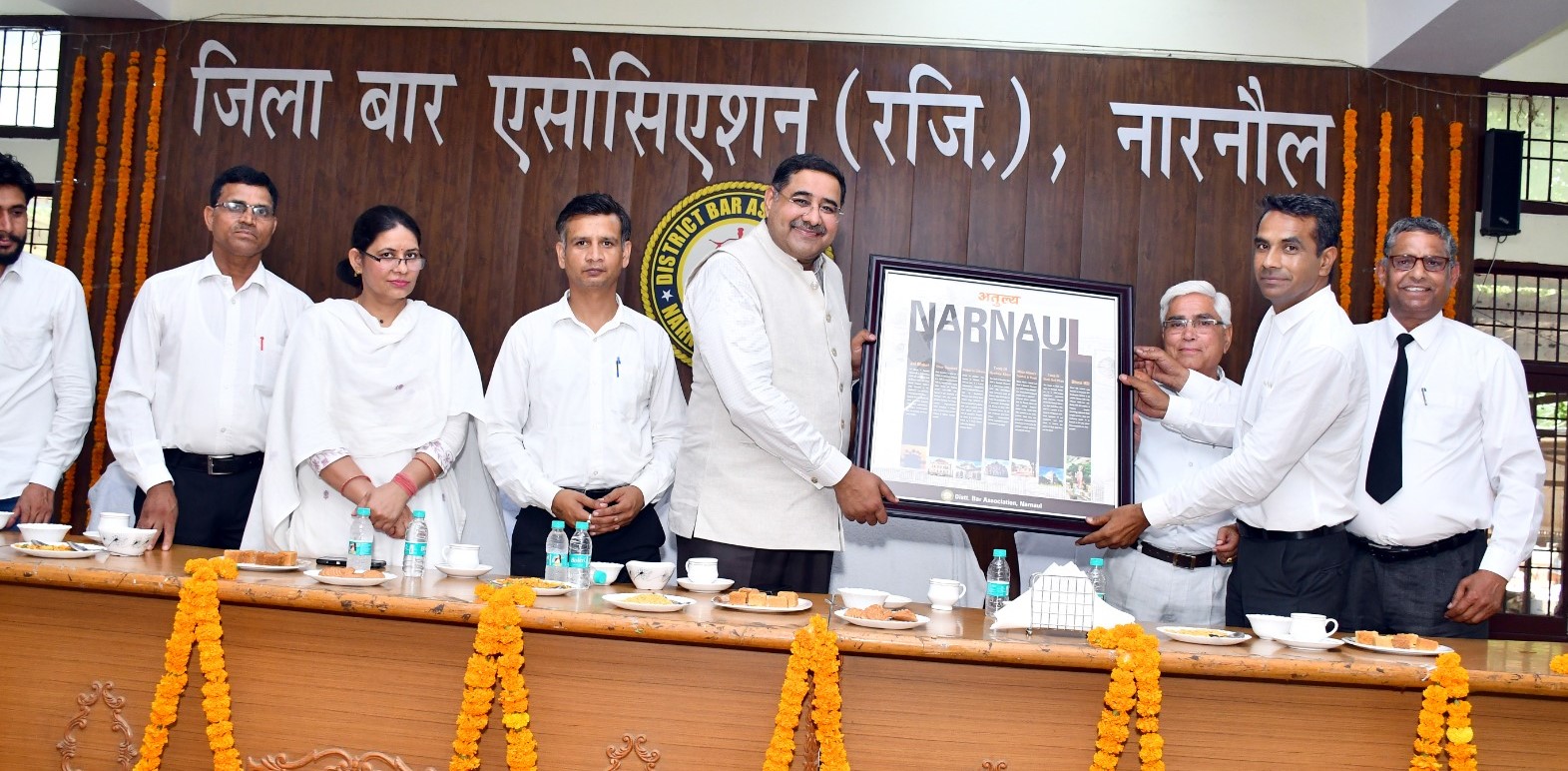 नारनौल बार एसोसिएशन सम्मेलन में संबोधित करते जस्टिस नरेश सिंह शेखावत