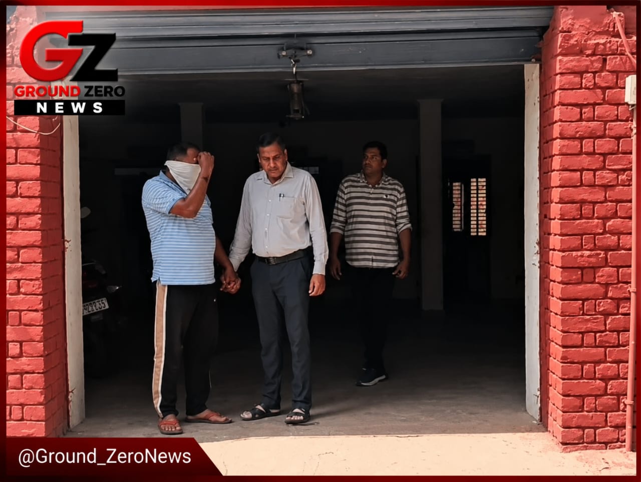 एंटी करप्शन ब्यूरो की गिरफ्त में आरोपी ड्राइवर
