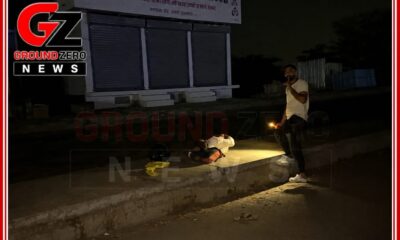 NH-148B हाईवे पर बंद पड़ी लाइटों के बीच हादसे के बाद जुटे स्थानीय लोग।