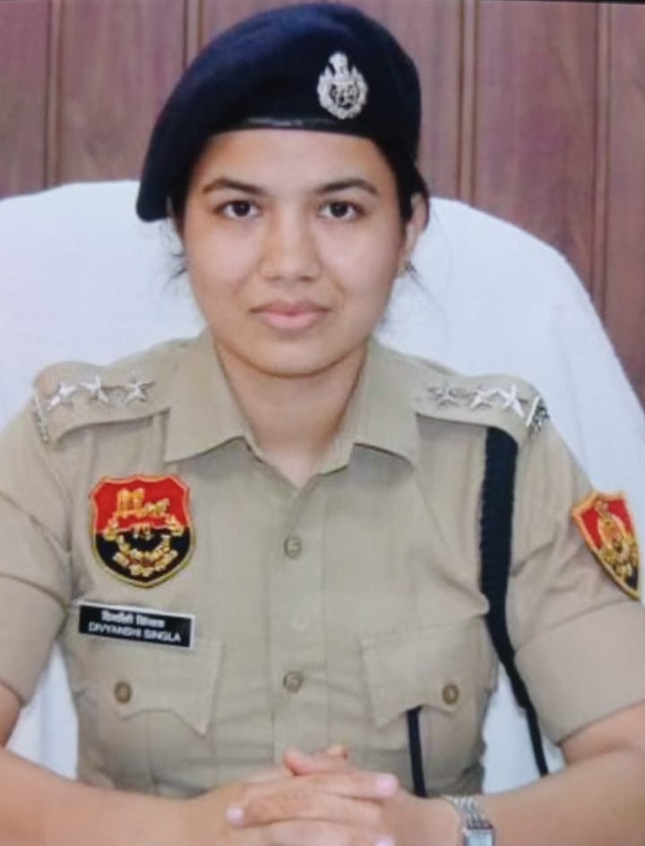 एएसपी दिव्यांशी सिंगला के नेतृत्व में एसआईटी गठित की गई है। जो इस पूरे मामले की जांच करेगी।