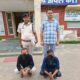 41.50 लाख रुपये की साइबर ठगी मामले में गिरफ्तार आरोपी मनीष और रविंद्र पुलिस हिरासत में।