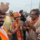 महेंद्रगढ़ में भाजपा प्रदेश अध्यक्ष अर्चना गुप्ता का स्वागत करते भाजपा कार्यकर्ता।