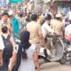 रेवाड़ी शहर में अतिक्रमण हटाओ अभियान के दौरान बाजार क्षेत्र में पैदल गश्त करती पुलिस टीम।