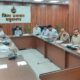 यमुनानगर में मतदाता सूची विशेष गहन पुनरीक्षण अभियान की समीक्षा बैठक में वीडियो कॉन्फ्रेंसिंग करते अधिकारी।