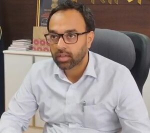 उपायुक्त अखिल पिलानी